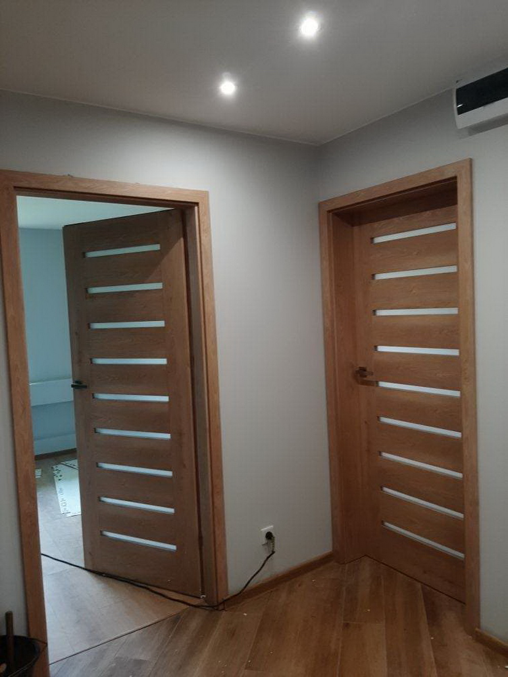 drzwi wewnętrzne z montażem w mieszkaniu